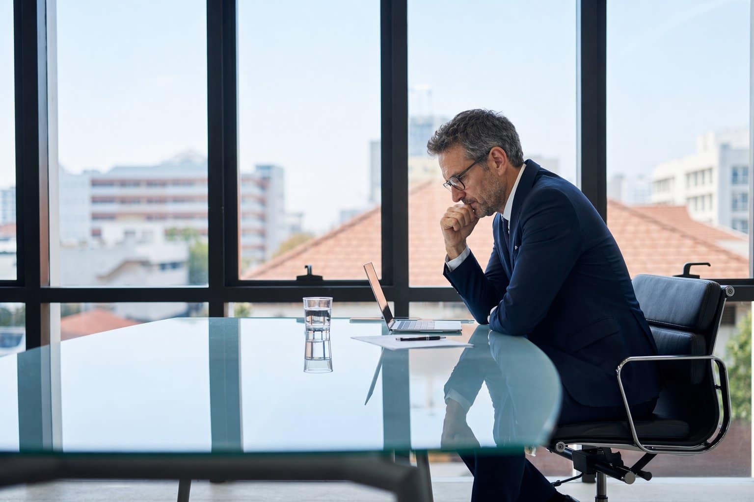 Dirigeant au travail